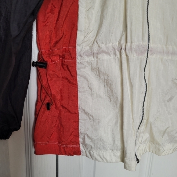 Vintage Adidas Windbreaker Jacket - Picture 10 of 11